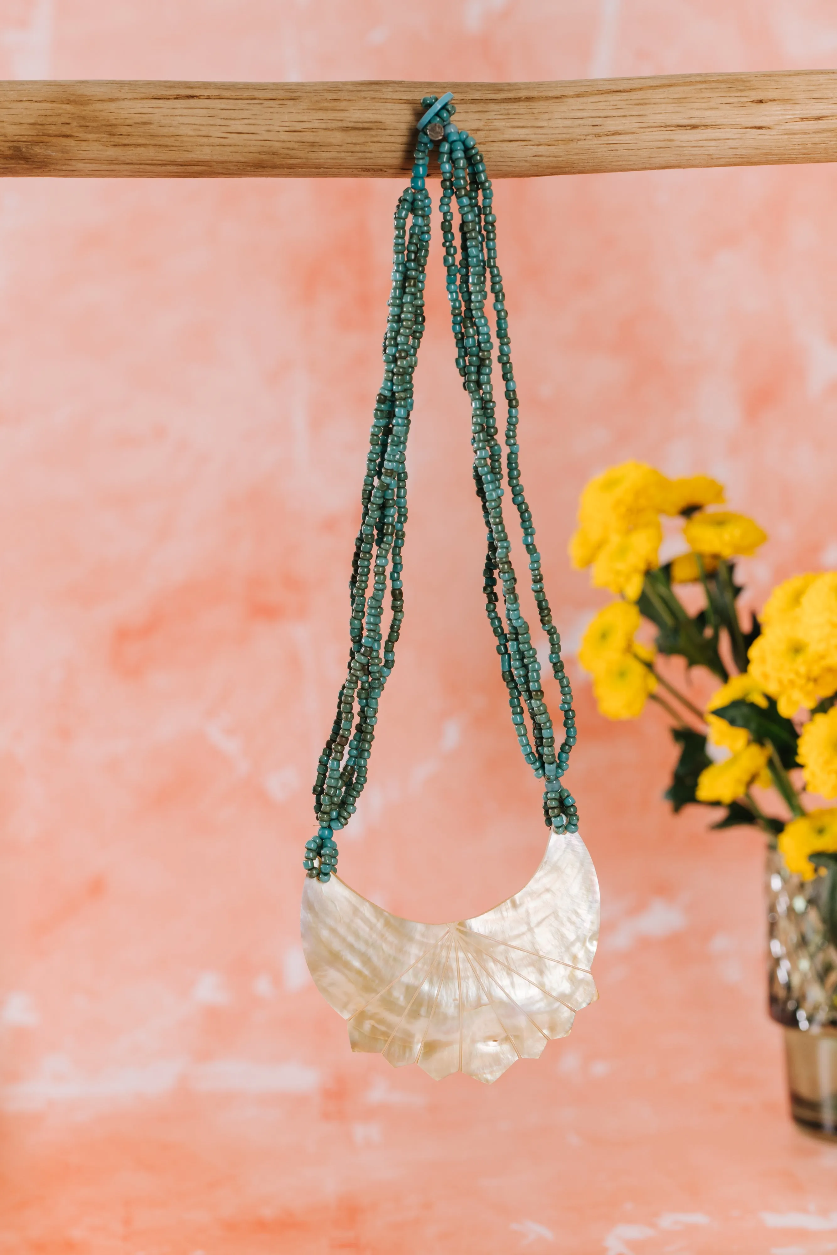 Bead Necklace with Shell Pendant - Green  (NCK 021)
