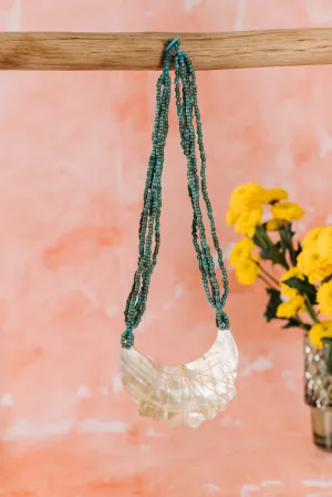 Bead Necklace with Shell Pendant - Green  (NCK 021)