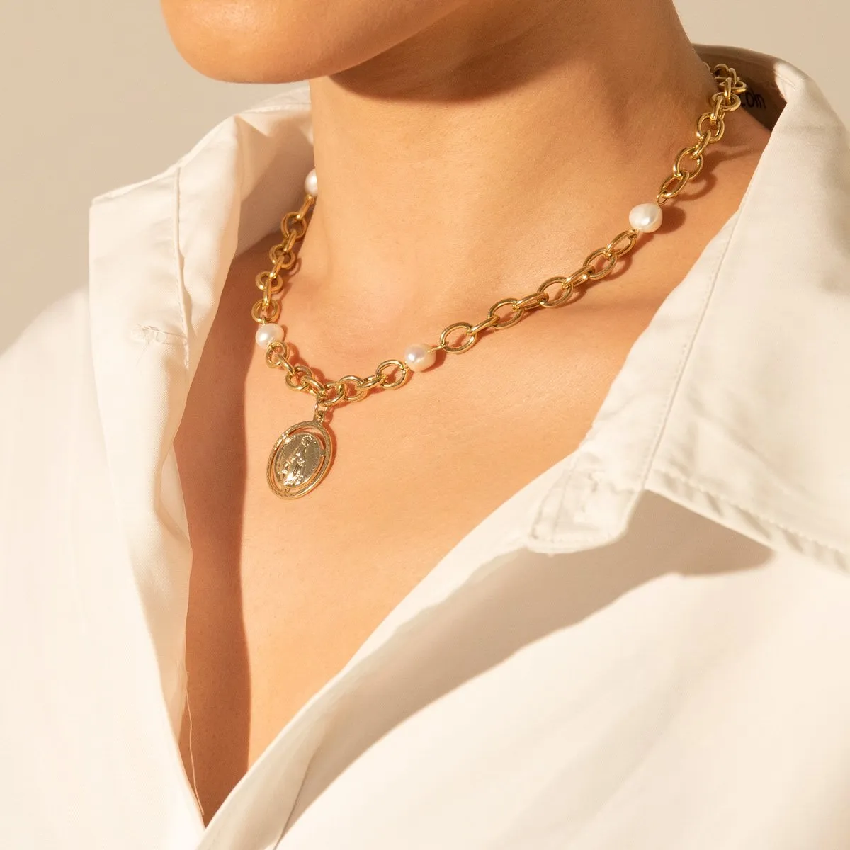Pearl Coin Chain Necklace