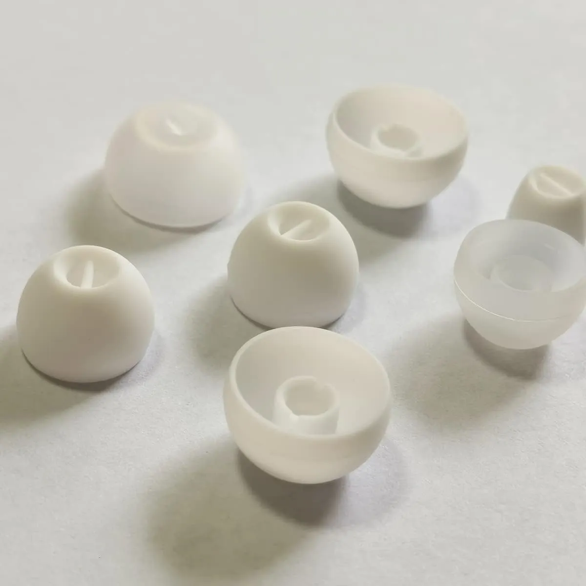 Small Ear Tips Extra Small Earbuds Tips Replacement for Wireless Wired in-ear Earphones fit 4.0mm-5.5mm Nozzles White